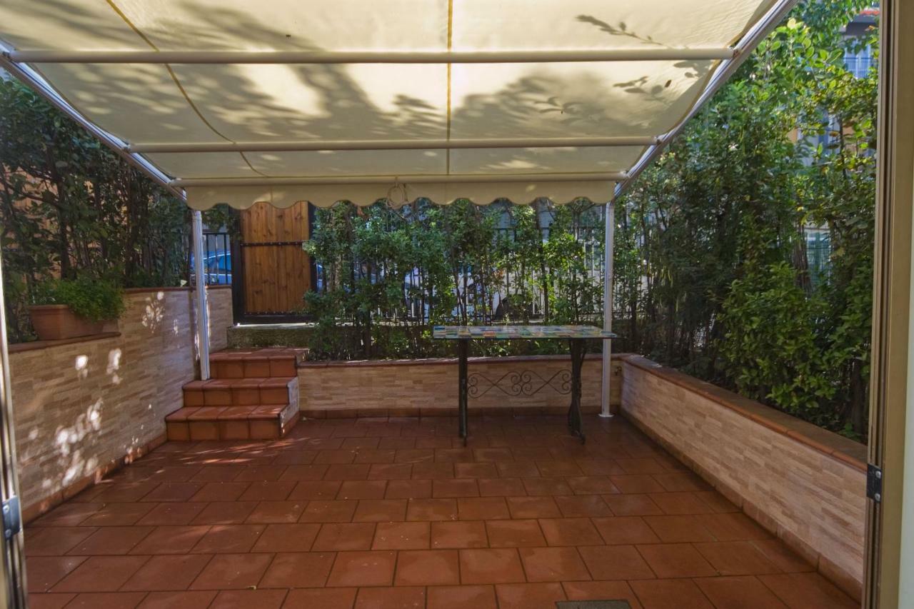 Villa Baghyboo Salerno Exterior foto